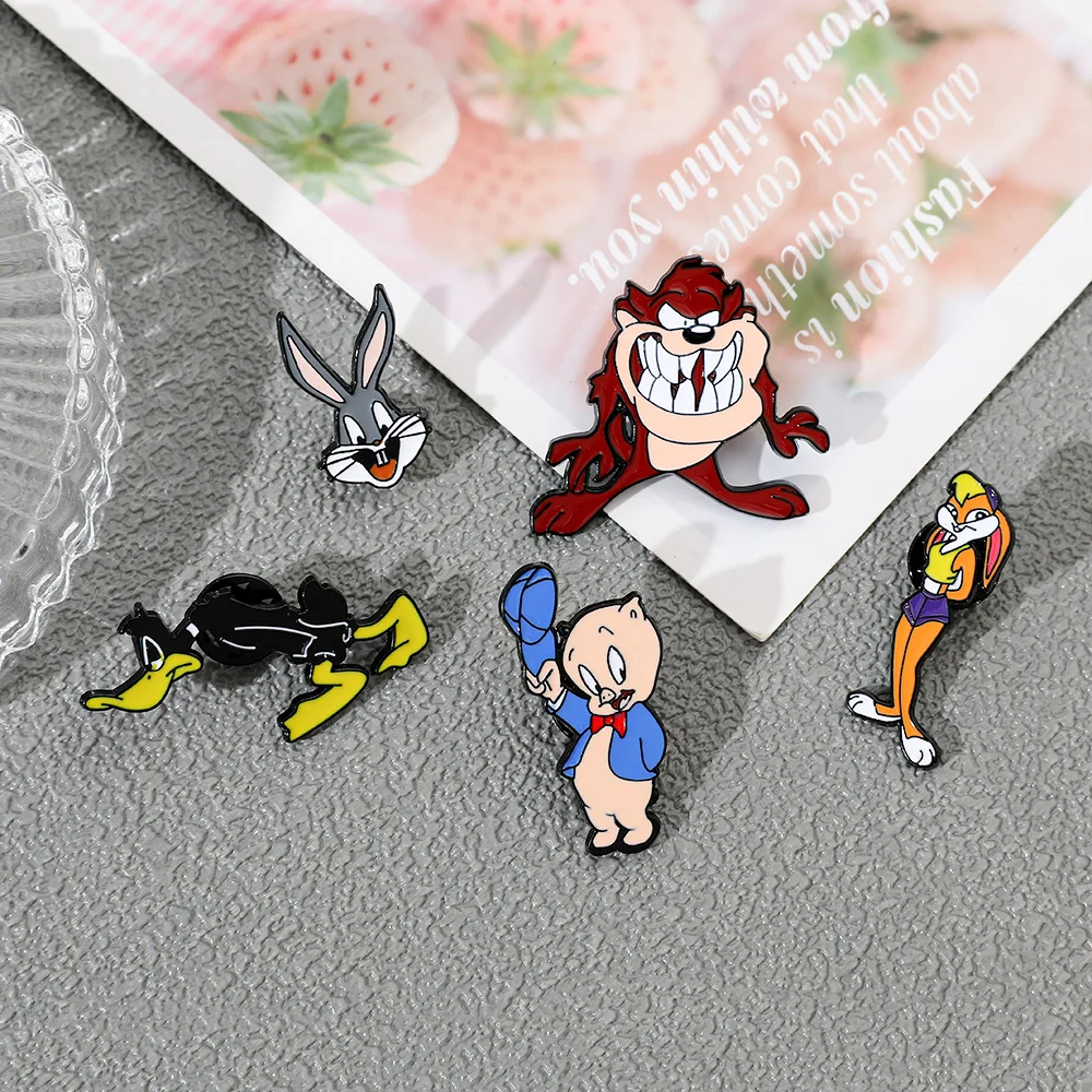 Conjunto de Broches de Coelho  - Tuxedo Lapel Pin avaliação e preço