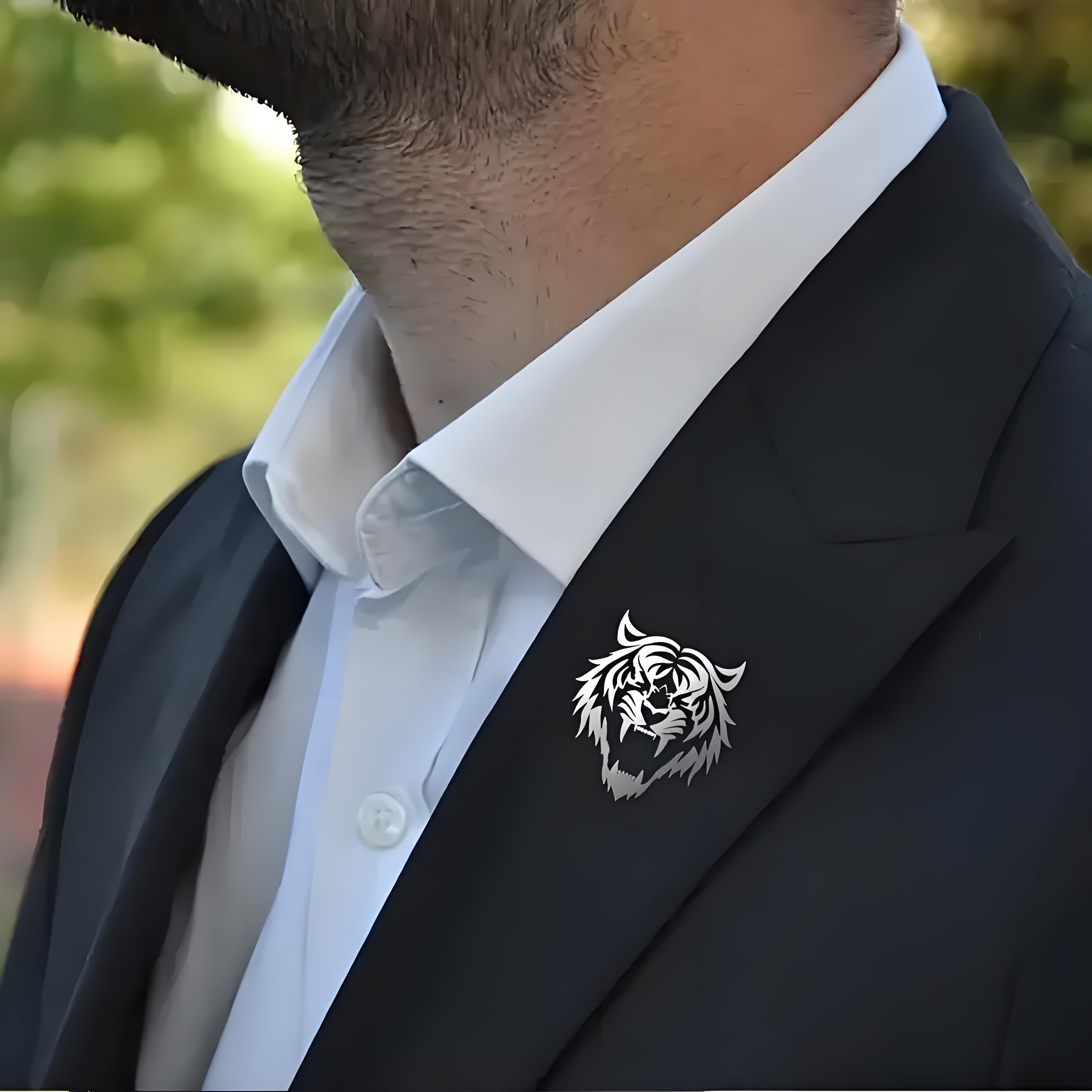 Alfinete de lapela de cabeça d - Tuxedo Lapel Pin avaliação e preço